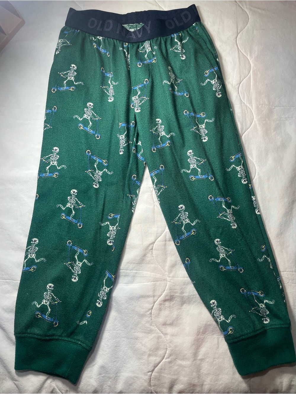 Old Navy Green Skeleton Scooter Pajama Set with Navy Waistband